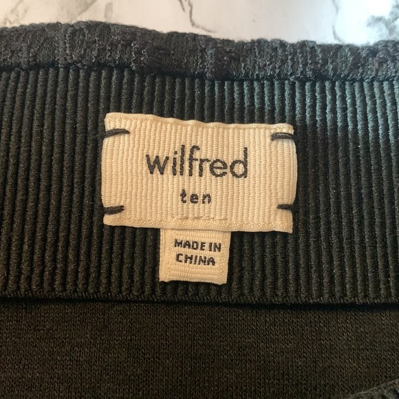 Aritzia Wilfred lace detail pencil skirt size 10 - Picture 2 of 3